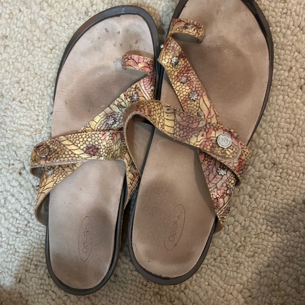 Patterned Sandals